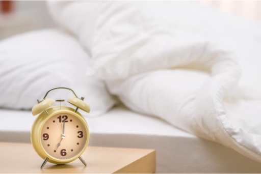 consistent sleep schedule